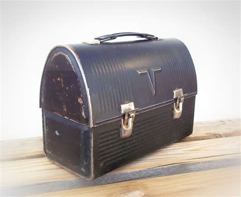 uses for old metal lunch boxes|metal lunch box price guide.